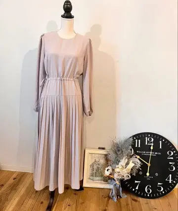 미사용 새상품 플리츠 원피스 깔끔한 원피스 마터니티 롱 시즌