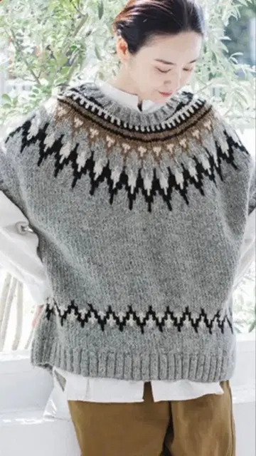 [ 새상품급 ] TANG 타앙 뉴질랜드 울 핸드니트 베스트