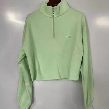 민트 그린 하이넥 트레이닝복