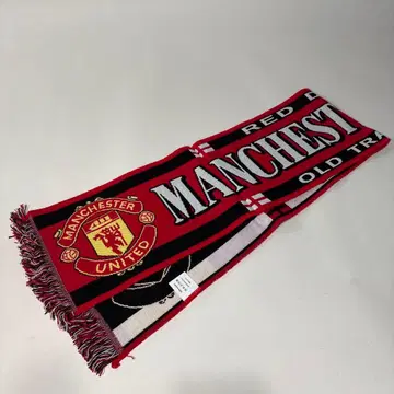 새상품 미사용 맨체스터 유나이티드 축구 머플러 현지 구매