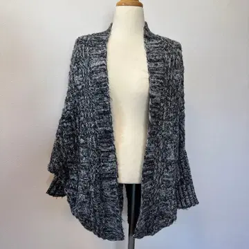 그레이 계열 니트 가디건 긴팔