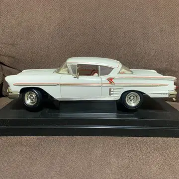 1958년형 시보레 임팔라 미니카 1/18