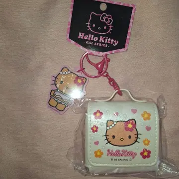 헬로키티 멀티 케이스 참 화이트 일광화상