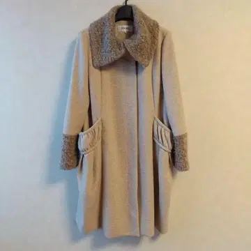 PINORE (피노레) 코트