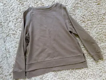 새상품 스트로베리 필드 트레이닝복 티셔츠