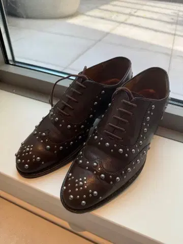 RL 컬렉션 스터드 장식 가죽 신발 36