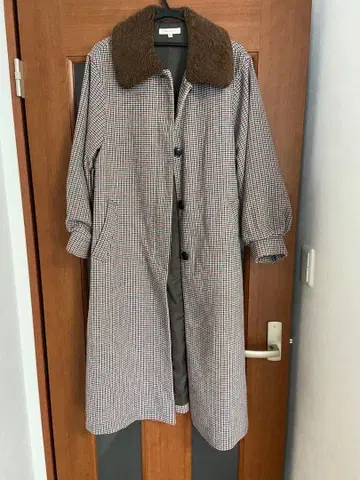 MOUSSY 체크 무늬 롱 코트