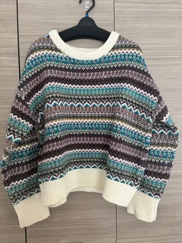 페어아일 패턴 니트 스웨터 L 사이즈