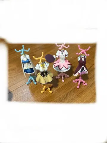 마도카 마기카 토르소 마네킹 4개 세트