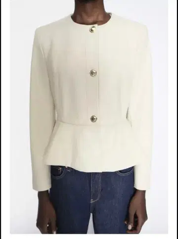 화이트 페플럼 자켓