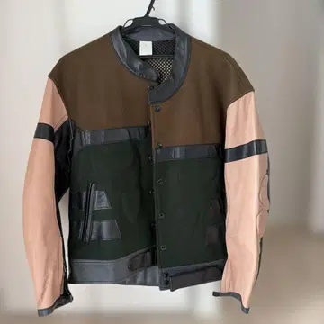 엔할리우드 바시티 자켓