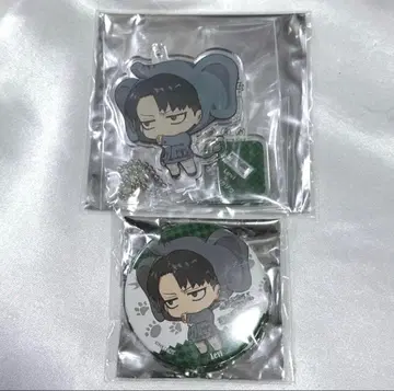 진격의 거인 리바이 캔뱃지 아크릴 스탠드 리바이 병장