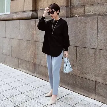 새상품급 마차트 라운드 헴 롱 T셔츠