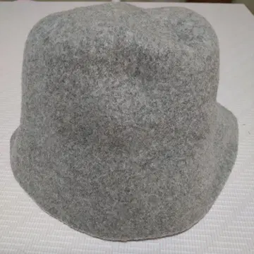 새상품급 마츄아하 울 그레이 버킷 햇