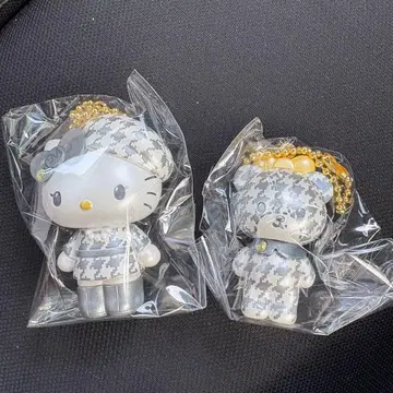 산리오 흑백 걸리시 시크릿 마스코트 참 헬로미미