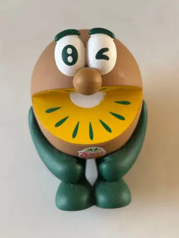 Zespri 키위 브라더스 골드 피규어