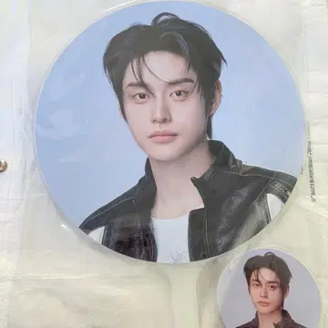 ZB1 제베원 와르츠 HERE&NOW 부채 picket 지운