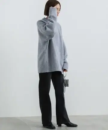 니트 2021 AW 오버 사이즈 볼륨 니트