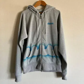 muta 3종 세트 후드 부착 후드티 4종 하프 팬츠 4종 팬츠 5종