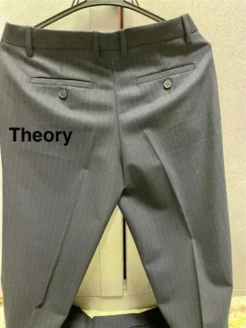 새상품 Theory 울 다크 블루 슬랙스 사이즈 4
