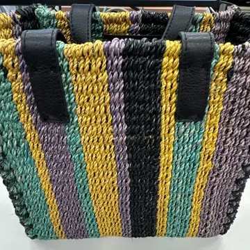 POMTATA https://wear.jp/item/68512234/