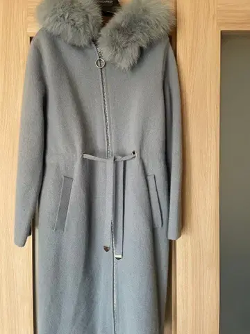 ANDY 블루 그레이 퍼 롱 코트 니트 데이트