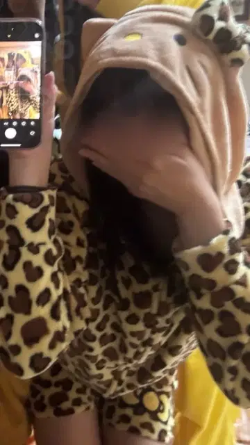 키티 레오파드 무늬 룸웨어