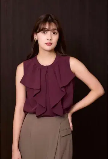 herlipto Fleurine Ruffle Blouse S 사이즈