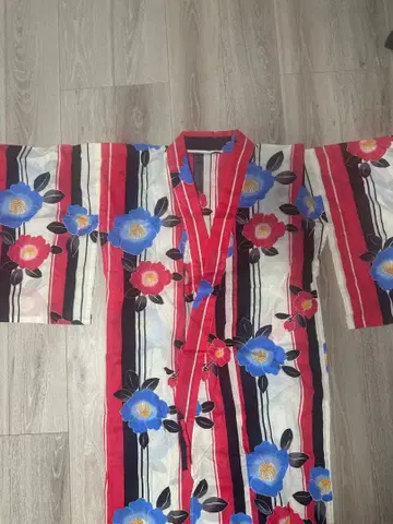 꽃무늬 유카타 빨간색과 화이트 스트라이프 오비 잡화 세트