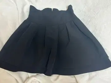 미셸 마카롱 슬림 레그 스커트 L 사이즈