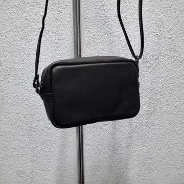 TACHINO CHIE RINGING POUCH