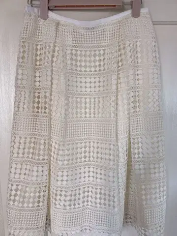 SAT NAMCO 아이보리 레이스 니트 롱 스커트