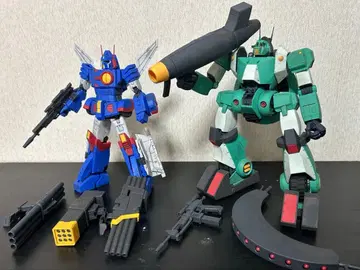 자붕글 & 워커 개리아 1/100 완성품