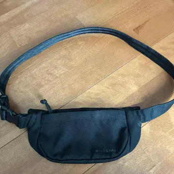 WILDSWANS 카시노 힙색 바디백 와일드 스완스