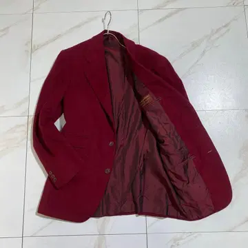 레어 컬러 루치아노 발베라 캐시미어 테일러드 자켓 와인 레드 색상