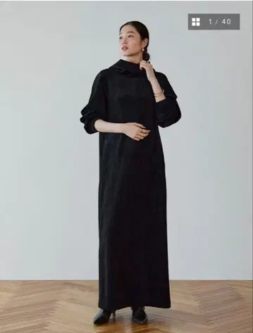 crewre 벨벳 후드 원피스 사이즈 1 블랙 컬러 [ 완판템 ]