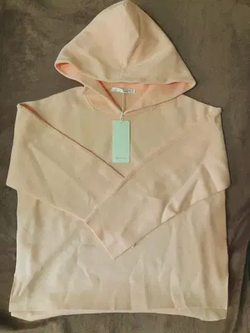 칼리테의 택 포함 새상품 살몬 핑크 후드티