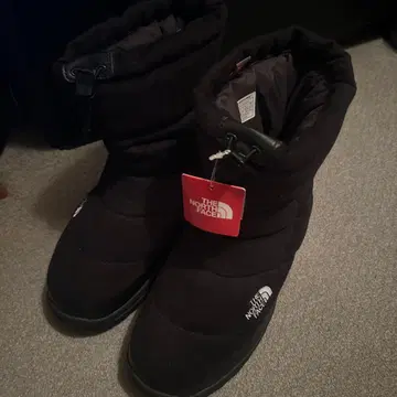 THE NORTH FACE 블랙 부츠