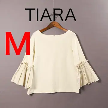 H3404-17 티아라 플레어 슬리브 보트넥 상의