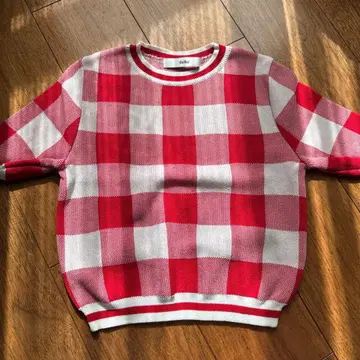 셰리에 sheller 빨간색 체크 무늬 반팔 니트