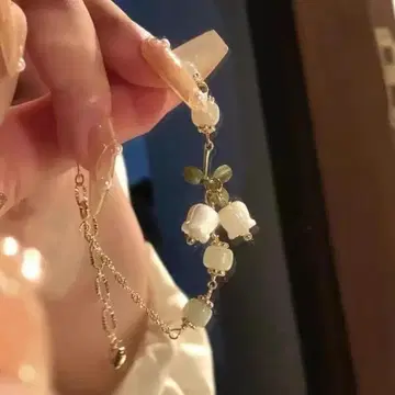 비즈 플라워 모티브 팔찌