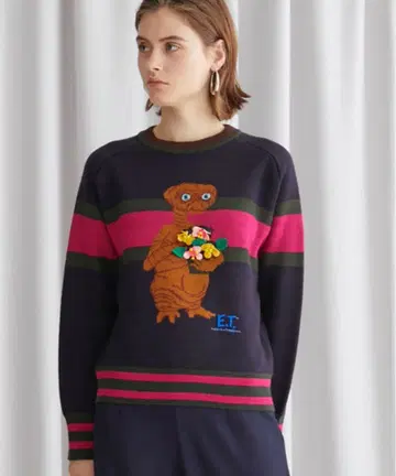 [ 초 레어 ] 새상품급 E.T. 캐릭터 자수 니트 스웨터