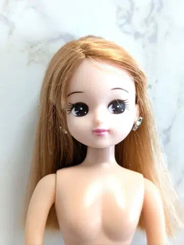 인형 교실 리카짱 본체와 미사용 포함 아이돌풍 원피스 세트 & 잡화