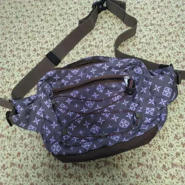 russet 컬럼비아 바디백