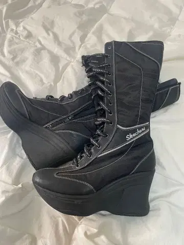Skechers 블랙 롱 부츠 웨지솔