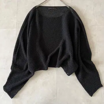 새상품급 NOBLE 노블 페이퍼얀 카노코 숏 니트 블랙 F