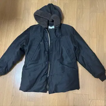 트로피 클로징 B9