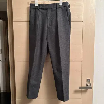 MARKAWARE TIGHT FIT TROUSERS 사이즈 1