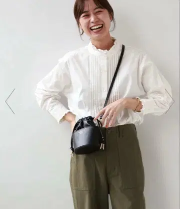 JOURNAL STANDARD relume 코튼 브로드 프릴 블라우스