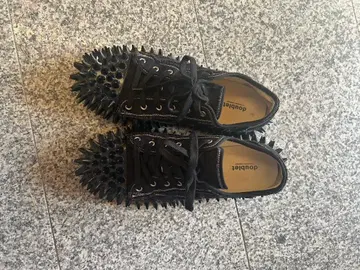 doublet spiky canvas sneaker